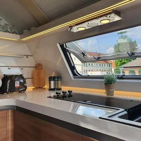 Apartament Lane Tiny Homes, Nahe Messe *