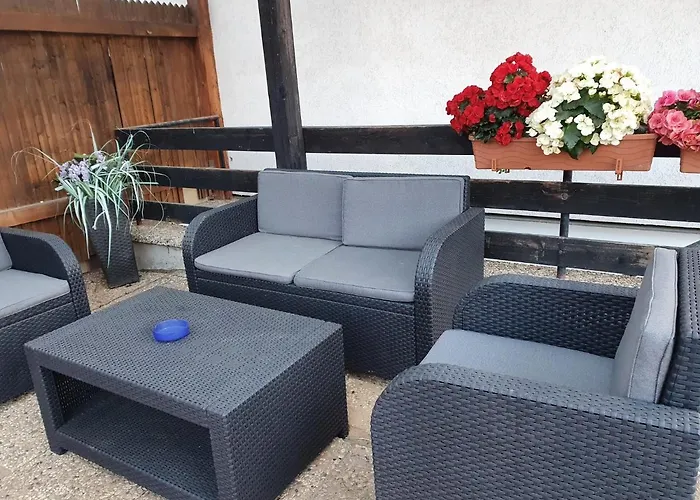 Lane Tiny Homes, Nahe Messe *