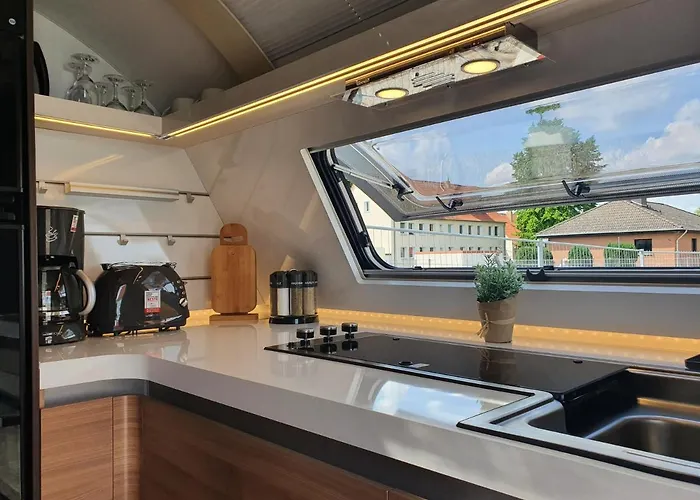 Апартаменты Lane Tiny Homes, Nahe Messe *